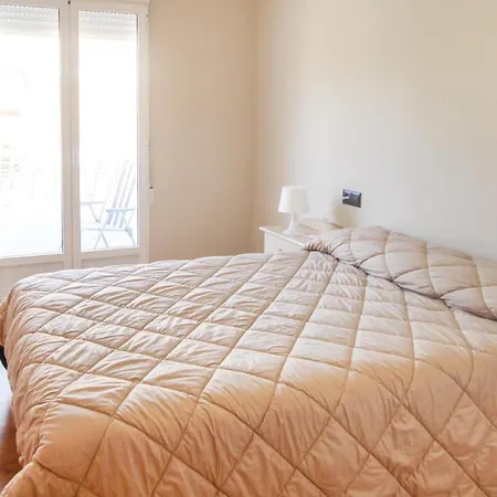 Appartement 3 Bedroom Gorgeous In *